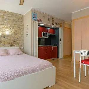  Apartamento Loft Zona Fenals, Lloret De Mar. España